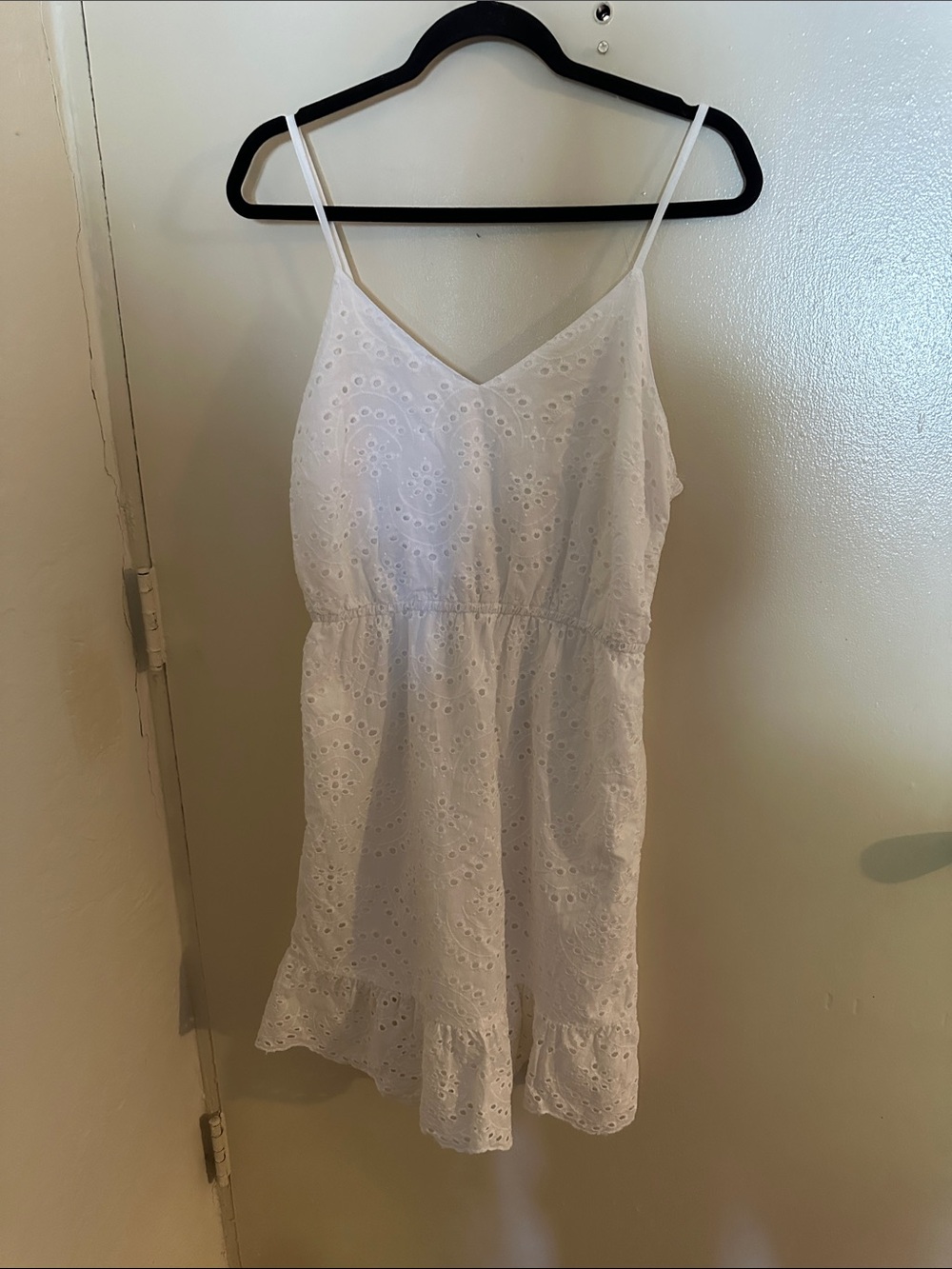 JAPNA White Cotton Eyelet Smocked Ruffle V-Neck Spaghetti Strap Dress L